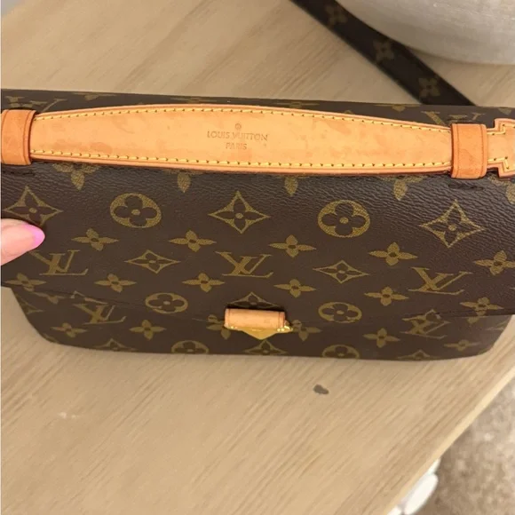 Louis Vuitton pochette metis - Picture 4 of 16